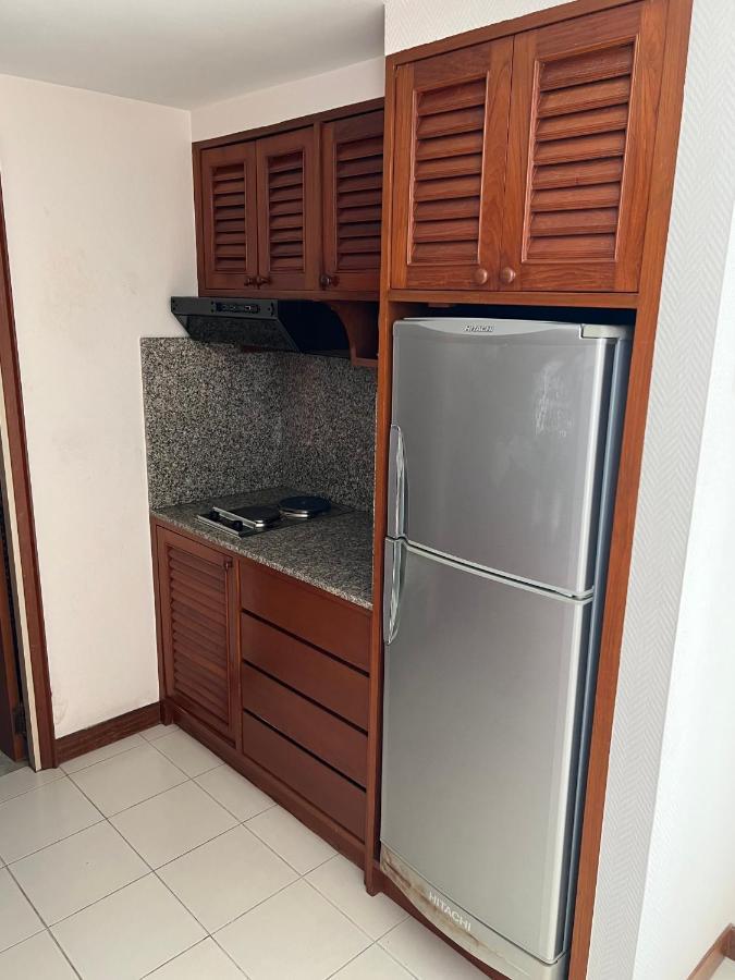 The Monaco Residence Pattaya Luaran gambar