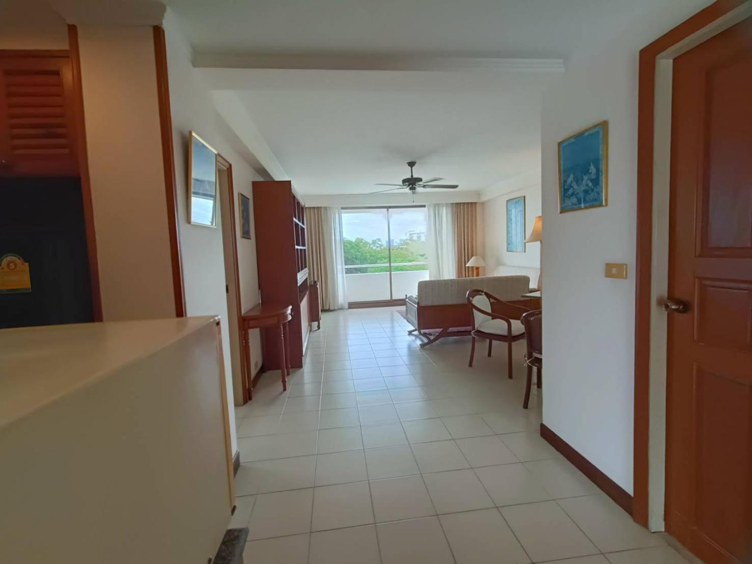 The Monaco Residence Pattaya Luaran gambar