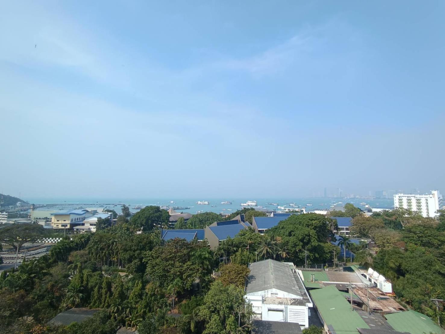 The Monaco Residence Pattaya Luaran gambar